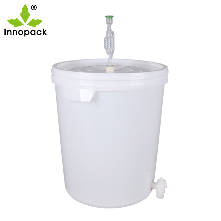 home brewing equipment 30l plastic fermented bucket with lid